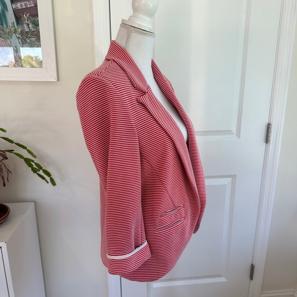 Willow & Clay 3/4 sleeve red and white stripe blazer size small-medium - Picture 6 of 6